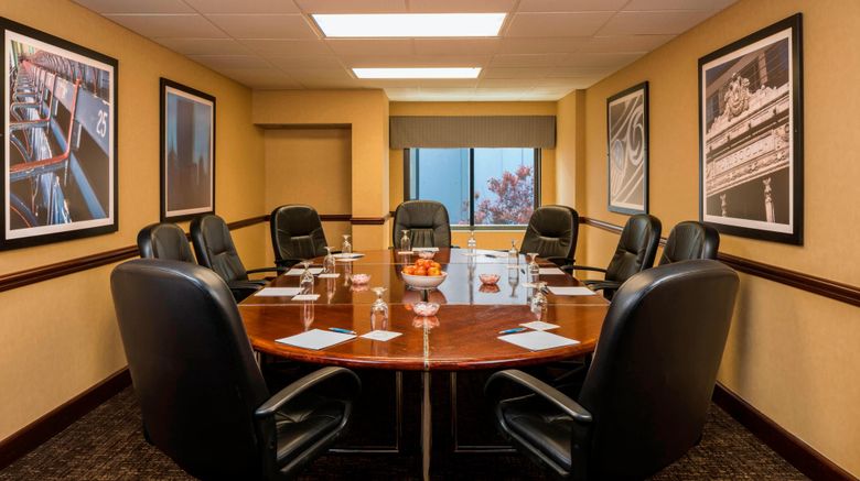 <b>Four Points Sheraton Boston Logan Arpt Meeting</b>. Images powered by <a href="https://www.leonardoworldwide.com/" title="Leonardo Worldwide" target="_blank">Leonardo</a>.