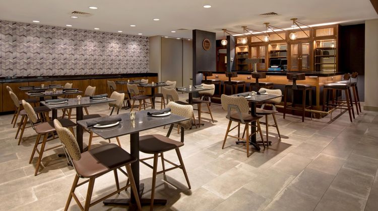 Four Points by Sheraton Boston Newton Restaurant