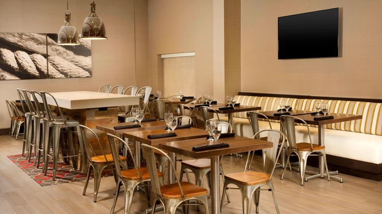 Four Points Jacksonville Beachfront Restaurant
