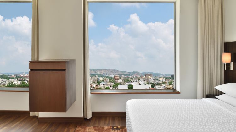 Four Points Jaipur, City Square Suite