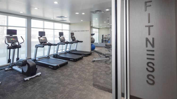 Fairfield Inn & Suites Downtown Health Club