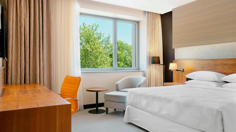 Four Points by Sheraton Kecskemet Hotel Room
