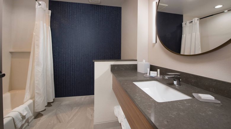 <b>Fairfield Inn & Suites Oklahoma City Room</b>. Images powered by <a href="https://www.leonardoworldwide.com/" title="Leonardo Worldwide" target="_blank">Leonardo</a>.