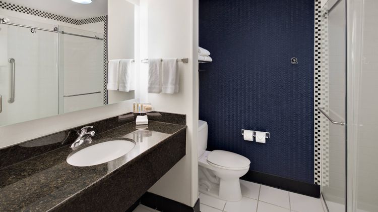 Fairfield Inn & Suites Room