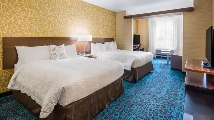 Fairfield Inn & Suites Chickasha Suite