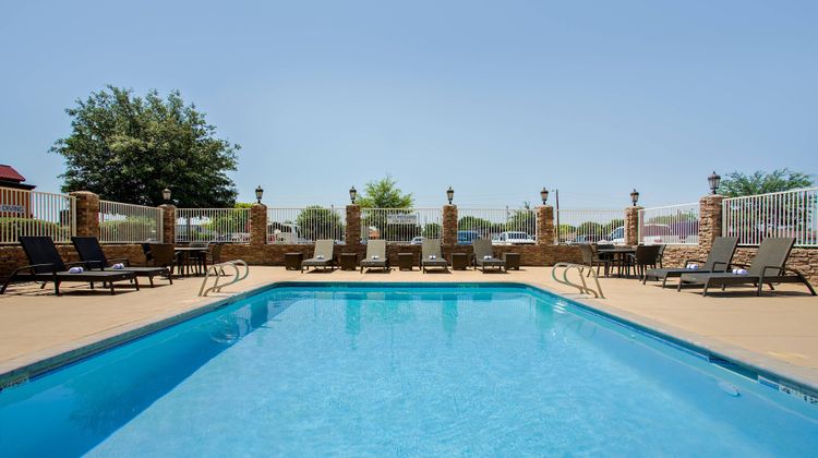 Fairfield Inn & Suites Pool