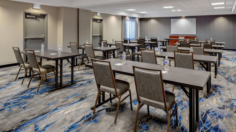 <b>Fairfield Inn & Suites Meeting</b>. Images powered by <a href="https://www.leonardoworldwide.com/" title="Leonardo Worldwide" target="_blank">Leonardo</a>.