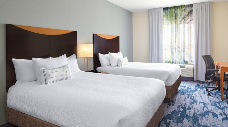 Fairfield Inn & Suites Room