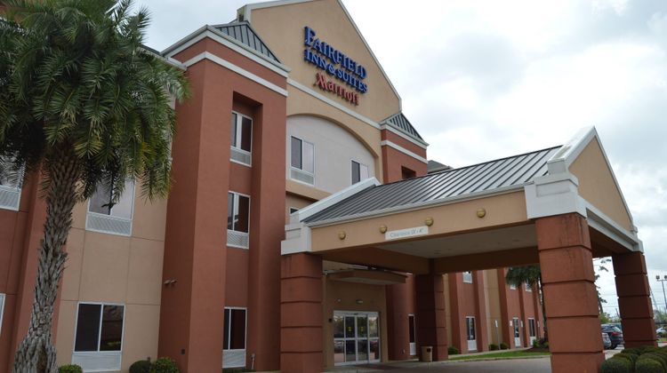 Fairfield Inn and Suites Channelview Exterior