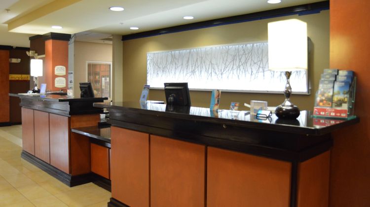 Fairfield Inn and Suites Channelview Lobby