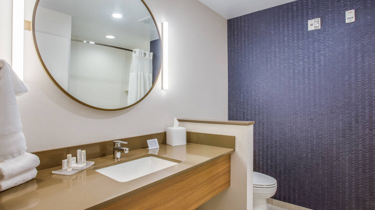 Fairfield Inn & Suites by Marriott Rolla Room