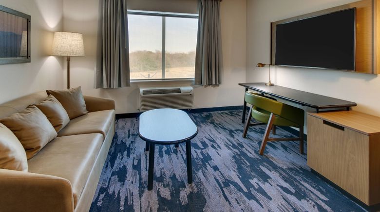 <b>Fairfield Inn & Suites Brookhollow Suite</b>. Images powered by <a href="https://www.leonardoworldwide.com/" title="Leonardo Worldwide" target="_blank">Leonardo</a>.
