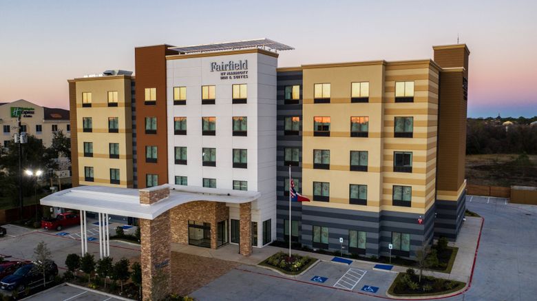 <b>Fairfield Inn & Suites Brookhollow Exterior</b>. Images powered by <a href="https://www.leonardoworldwide.com/" title="Leonardo Worldwide" target="_blank">Leonardo</a>.
