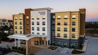 Fairfield Inn & Suites Brookhollow