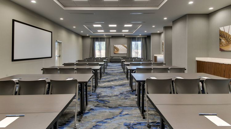 Fairfield Inn & Suites Brookhollow Meeting