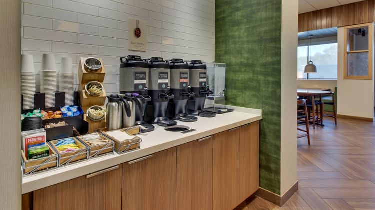 Fairfield Inn & Suites Brookhollow Restaurant