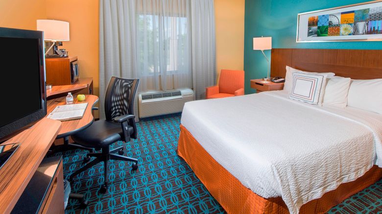 <b>Fairfield Inn Tuscaloosa Room</b>. Images powered by <a href="https://www.leonardoworldwide.com/" title="Leonardo Worldwide" target="_blank">Leonardo</a>.