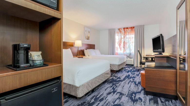<b>Fairfield Inn Houston Westchase Room</b>. Images powered by <a href="https://www.leonardoworldwide.com/" title="Leonardo Worldwide" target="_blank">Leonardo</a>.