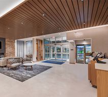 Fairfield Inn/Sutes East Energy Corridor Lobby