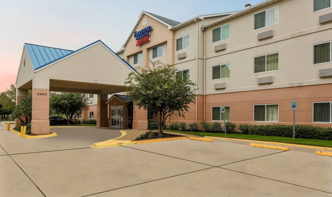 Fairfield Inn Houston Westchase Exterior