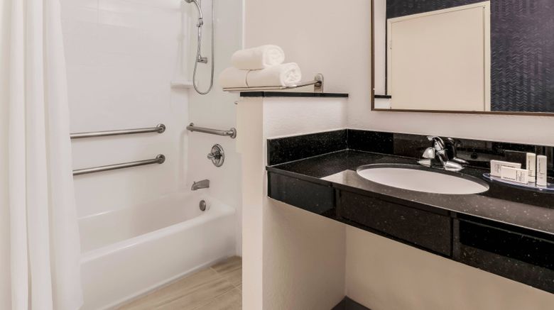 <b>Fairfield Inn Houston Westchase Room</b>. Images powered by <a href="https://www.leonardoworldwide.com/" title="Leonardo Worldwide" target="_blank">Leonardo</a>.