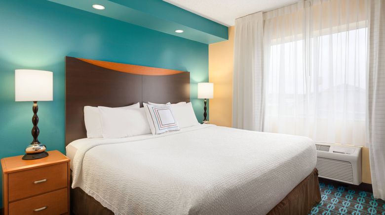 <b>Fairfield Inn by Marriott Suite</b>. Images powered by <a href="https://www.leonardoworldwide.com/" title="Leonardo Worldwide" target="_blank">Leonardo</a>.