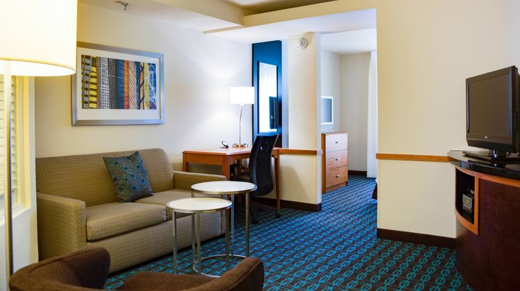 Fairfield Inn & Suites Titusville Suite