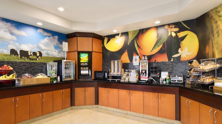 <b>Fairfield Inn by Marriott Restaurant</b>. Images powered by <a href="https://www.leonardoworldwide.com/" title="Leonardo Worldwide" target="_blank">Leonardo</a>.