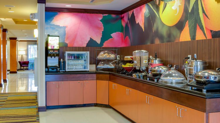 Fairfield Inn & Suites Titusville Restaurant