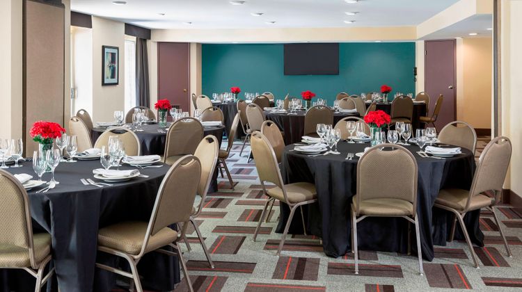 Four Points by Sheraton Buffalo Grove Meeting
