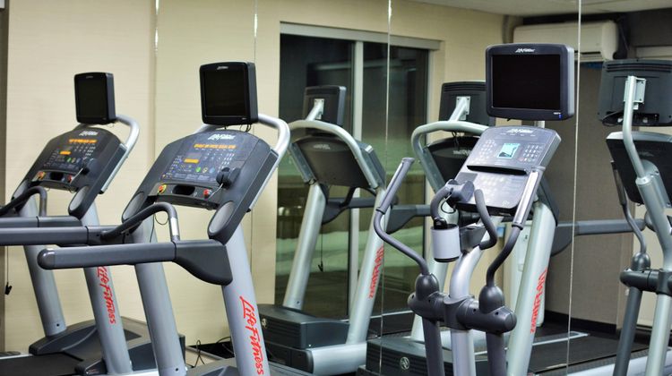 Fairfield Inn & Suites Omaha Northwest Health Club
