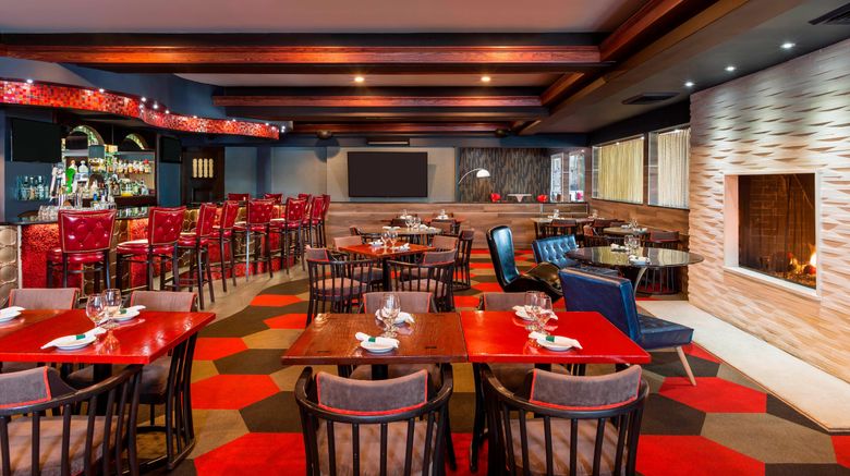 <b>Four Points by Sheraton at O'Hare Restaurant</b>. Images powered by <a href="https://www.leonardoworldwide.com/" title="Leonardo Worldwide" target="_blank">Leonardo</a>.