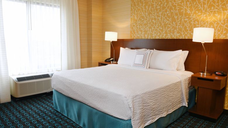<b>Fairfield Inn & Suites Omaha West Room</b>. Images powered by <a href="https://www.leonardoworldwide.com/" title="Leonardo Worldwide" target="_blank">Leonardo</a>.