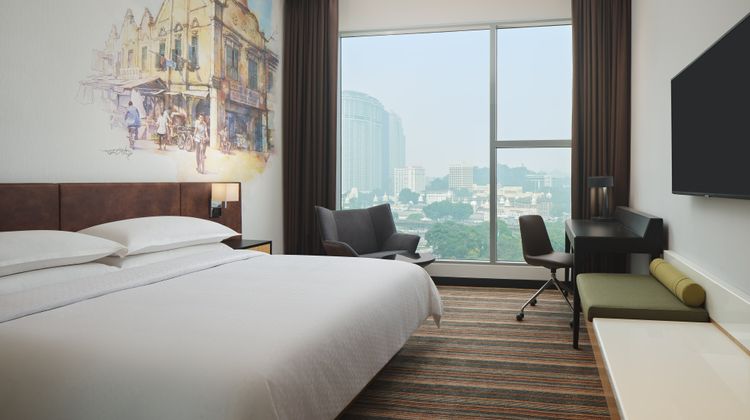 Four Points by Sheraton Chinatown Room