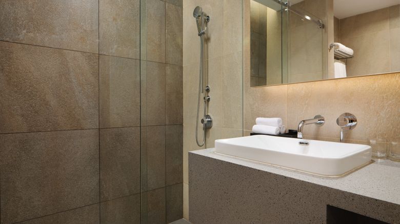 <b>Four Points by Sheraton Chinatown Room</b>. Images powered by <a href="https://www.leonardoworldwide.com/" title="Leonardo Worldwide" target="_blank">Leonardo</a>.