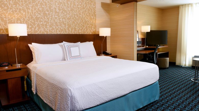 <b>Fairfield Inn & Suites Omaha West Suite</b>. Images powered by <a href="https://www.leonardoworldwide.com/" title="Leonardo Worldwide" target="_blank">Leonardo</a>.