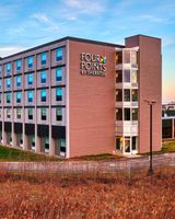 Four Points Cleveland Eastlake