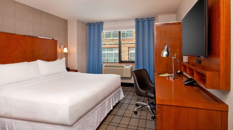<b>Four Points Midtown - Times Square Room</b>. Images powered by <a href="https://www.leonardoworldwide.com/" title="Leonardo Worldwide" target="_blank">Leonardo</a>.