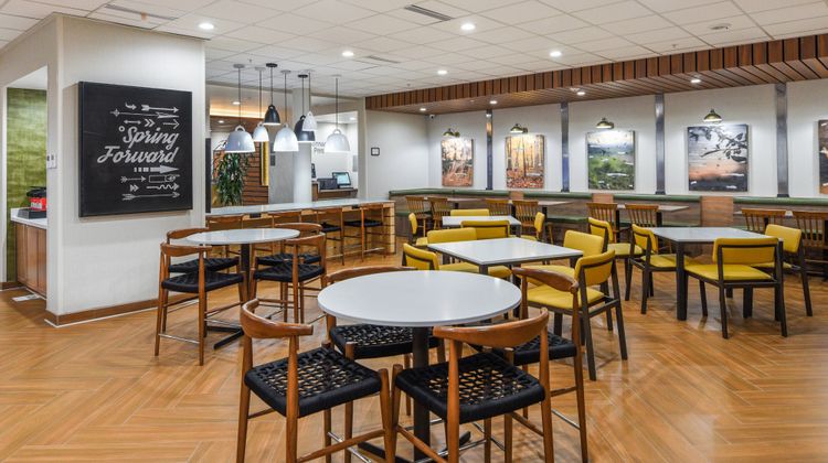 Fairfield Inn & Suites Ontario Restaurant