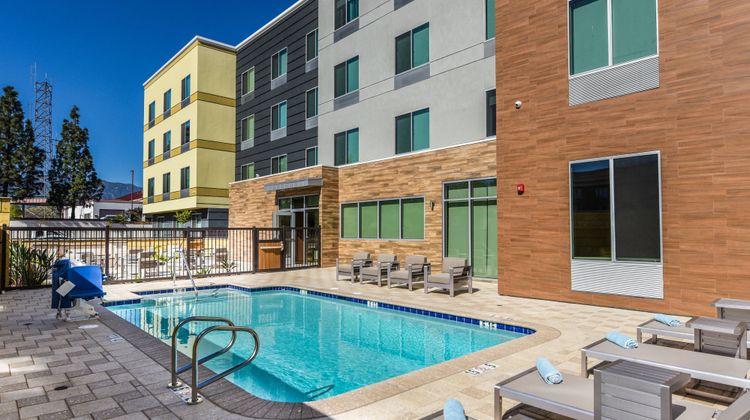 Fairfield Inn & Suites Ontario Pool