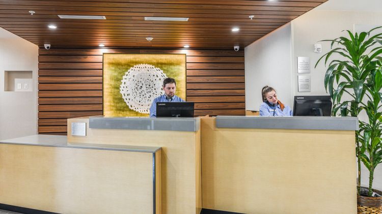Fairfield Inn & Suites Ontario Lobby