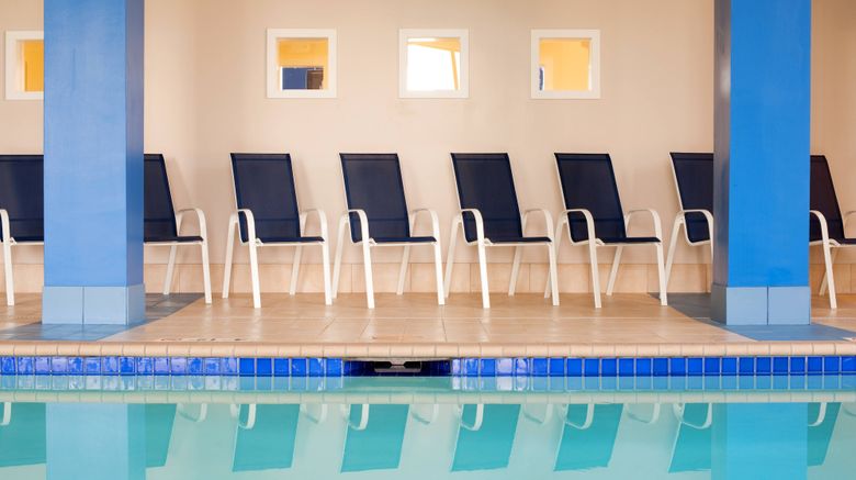 <b>Four Points by Sheraton Quail Springs Pool</b>. Images powered by <a href="https://www.leonardoworldwide.com/" title="Leonardo Worldwide" target="_blank">Leonardo</a>.