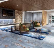 Fairfield Inn & Suites Waterfront Lobby