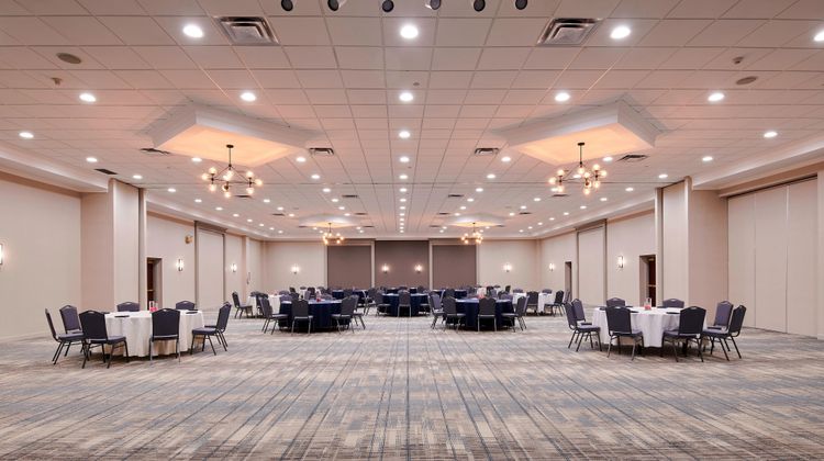 Four Points Cleveland Eastlake Meeting