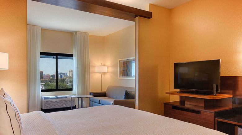 <b>Fairfield Inn & Suites Clearwater Beach Room</b>. Images powered by <a href="https://www.leonardoworldwide.com/" title="Leonardo Worldwide" target="_blank">Leonardo</a>.