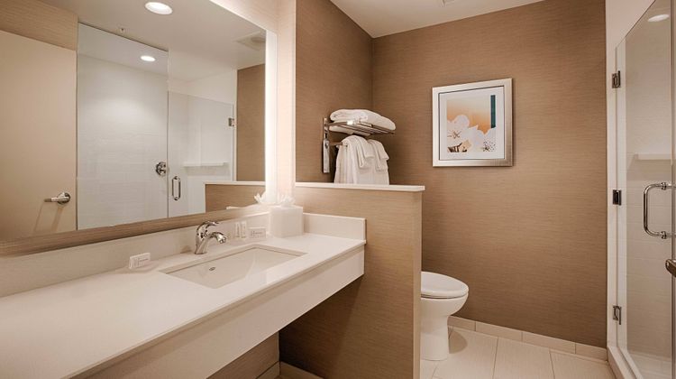 Fairfield Inn & Suites Clearwater Beach Room