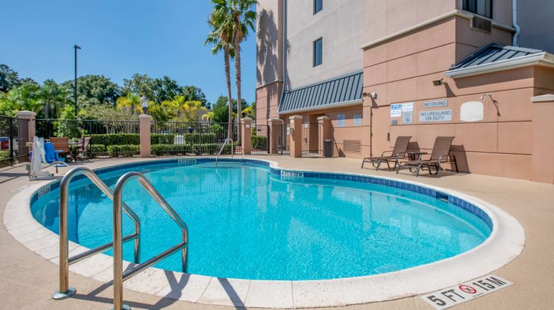 <b>Fairfield Inn/Suites Holiday Tarpon Spr Pool</b>. Images powered by <a href="https://www.leonardoworldwide.com/" title="Leonardo Worldwide" target="_blank">Leonardo</a>.