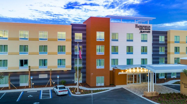 Fairfield Inn/Suites St Petersburg North Exterior