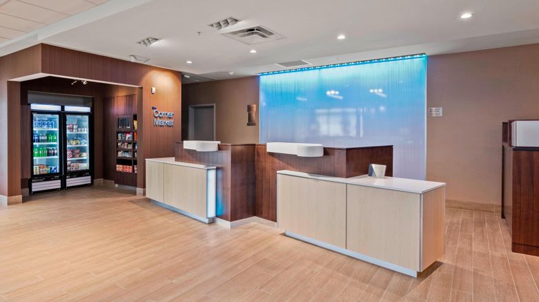 <b>Fairfield Inn/Suites St Petersburg North Lobby</b>. Images powered by <a href="https://www.leonardoworldwide.com/" title="Leonardo Worldwide" target="_blank">Leonardo</a>.