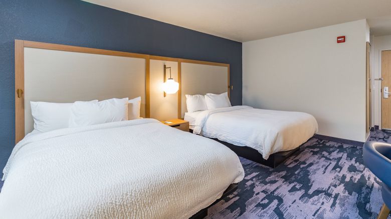 <b>Fairfield Inn & Suites Tampa North Room</b>. Images powered by <a href="https://www.leonardoworldwide.com/" title="Leonardo Worldwide" target="_blank">Leonardo</a>.